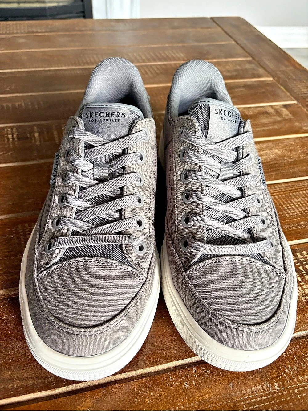 Skechers atcade Gray Sneakers US 9.5 new